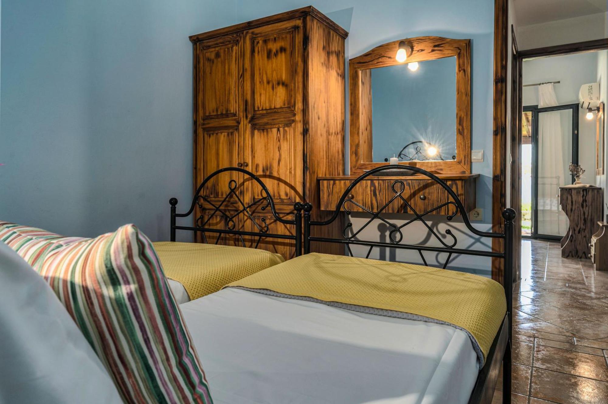 Anatoli Apartments - Tranquil Location & Stunning Views, By Zantewize Marathiás الغرفة الصورة